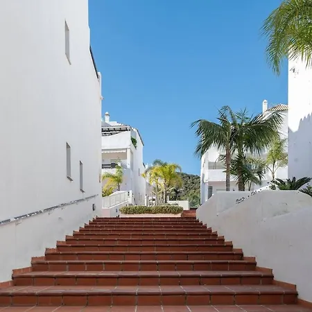 Apartment Valle Terrace With Golf And Mediterranean View