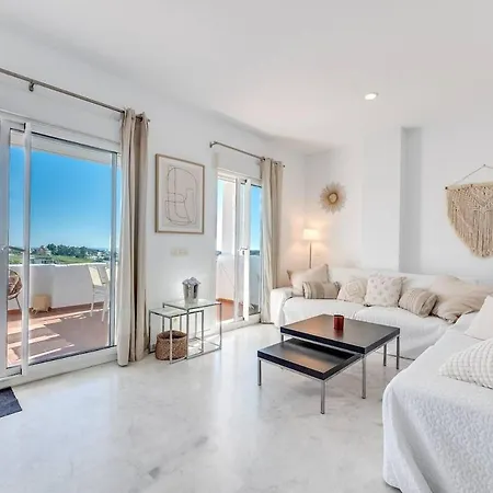 Valle Terrace With Golf And Mediterranean View Apartmán *